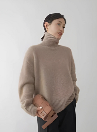 Larine | Turtleneck Sweater