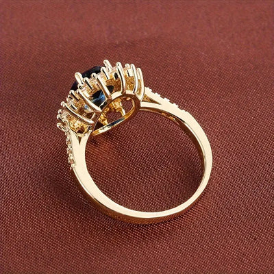 Vionne Sapphire Gold Ring